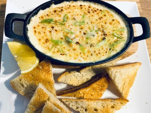 Sourdough-Crab-Dip-with-wedges.jpg